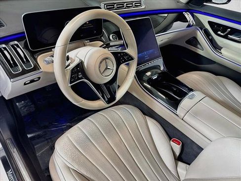 Used 2023 Mercedes-Benz S 500 4MATIC image 9