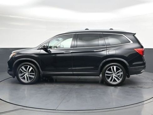 Used 2016 Honda Pilot Elite image 6