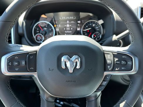New 2026 RAM 2500 Big Horn AWD/4WD image 19