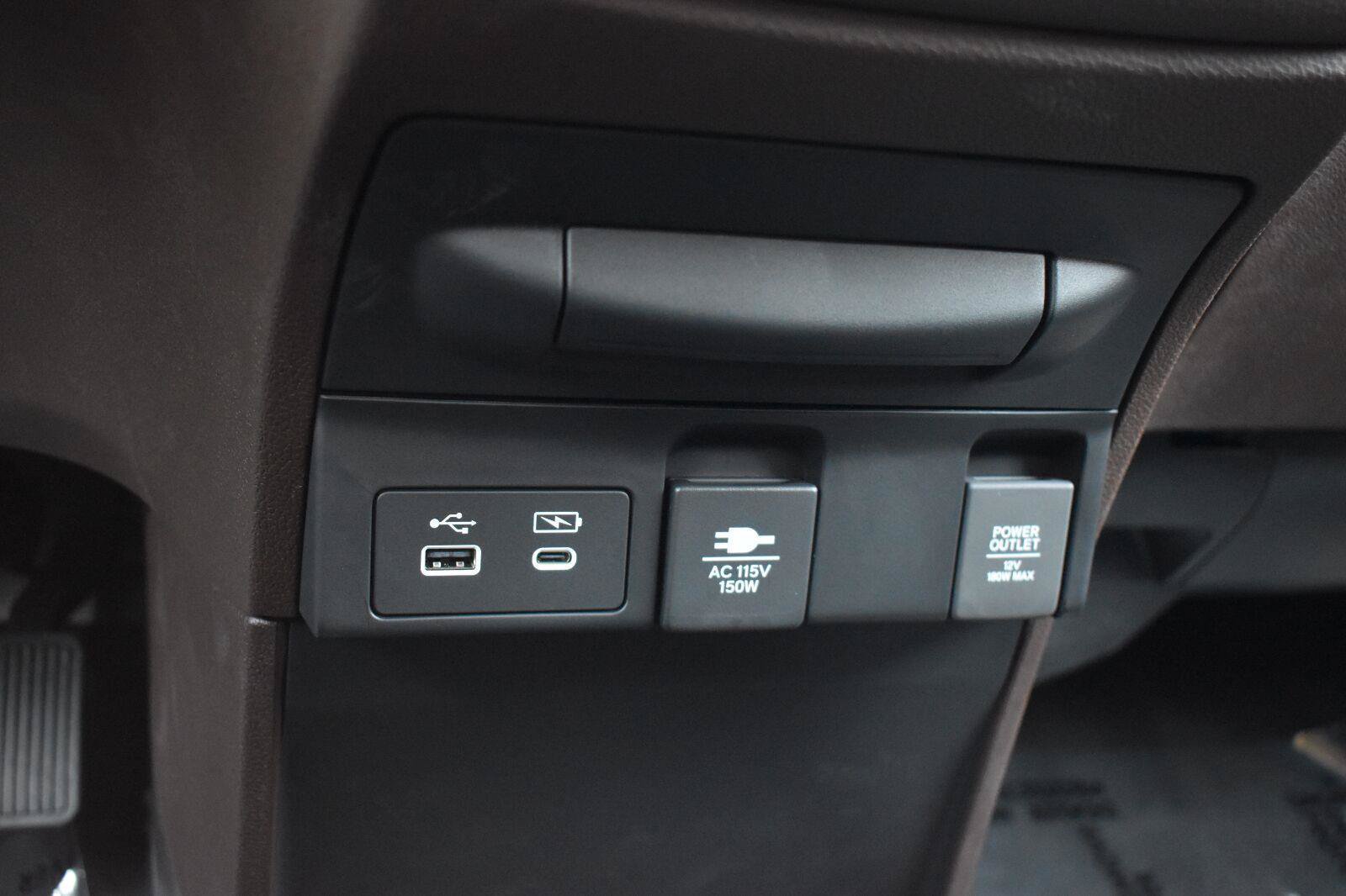 New 2026 Honda Odyssey Touring image 12