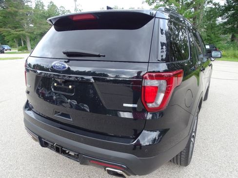 Used 2017 Ford Explorer 4WD Sport 3.5L 6-Cyl Turbo SUV image 12