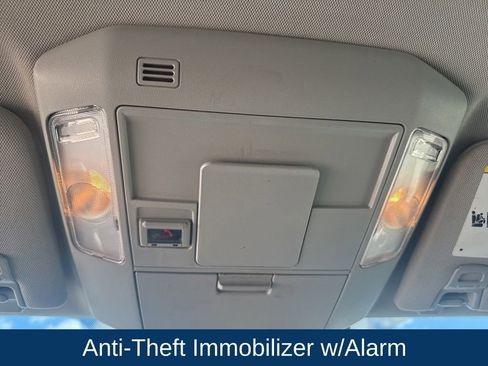 Used 2021 Toyota Tundra SR5 w/ SR5 Upgrade Package image 24