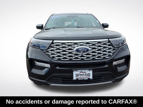 Used 2020 Ford Explorer Platinum w/ Premium Technology Package image 3