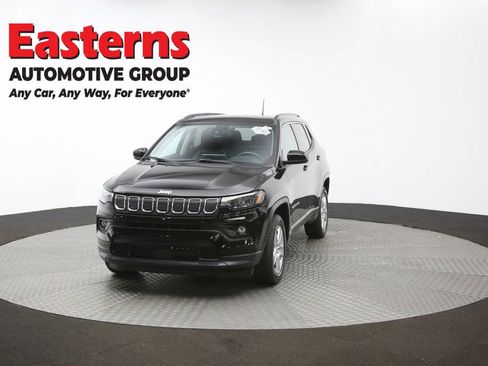 Used 2022 Jeep Compass Latitude w/ Sun and Sound Group image 51