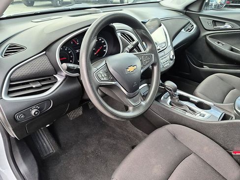 Certified 2024 Chevrolet Malibu LT FWD image 16