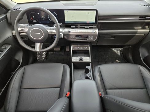 Used 2025 Hyundai Kona Limited image 24