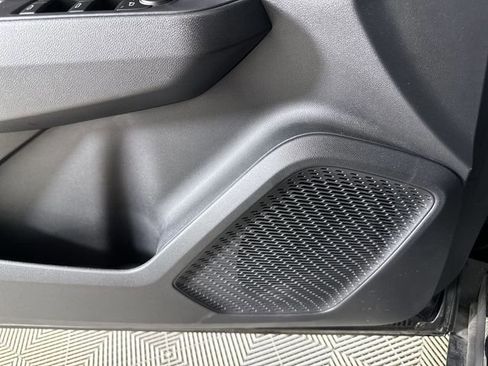 New 2026 Chevrolet Equinox EV LT FWD image 25