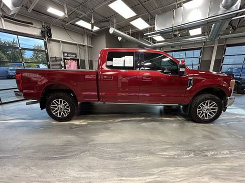 Used 2017 Ford F250 Lariat w/ Lariat Ultimate Package image 29