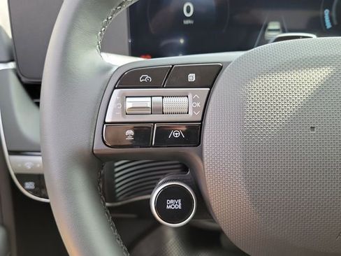 New 2026 Hyundai Ioniq 5 SE image 5