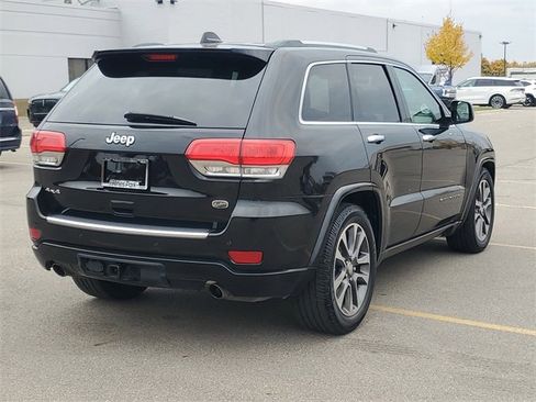 Used 2018 Jeep Grand Cherokee Overland image 7