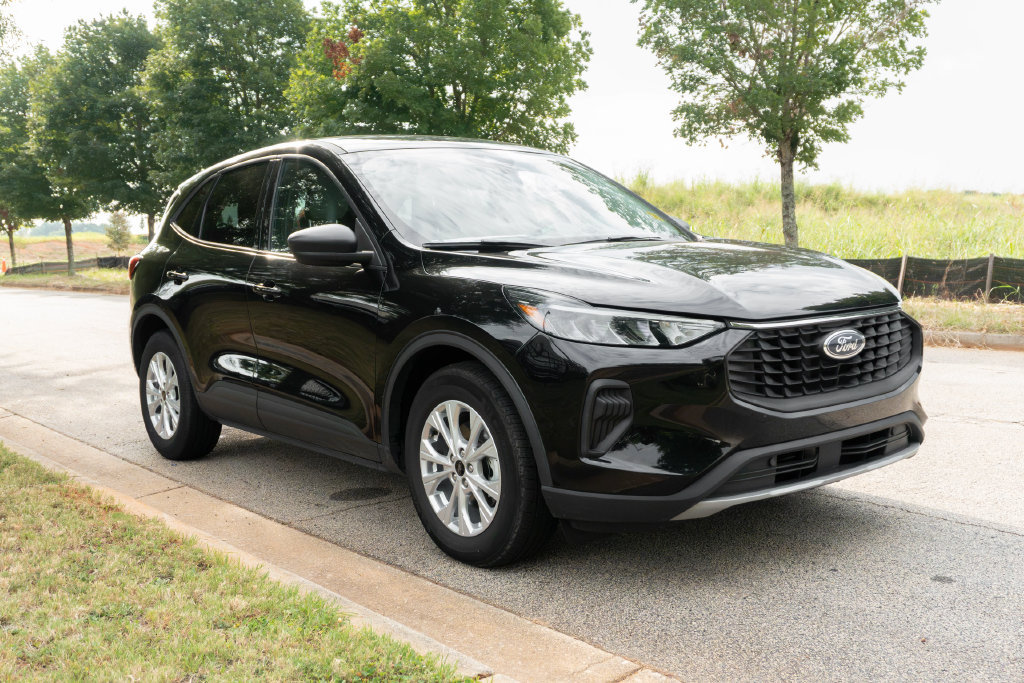 Used 2025 Ford Escape Active FWD image 3