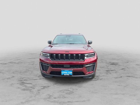 New 2026 Jeep Grand Cherokee L 4WD image 3