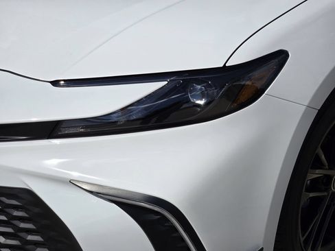 New 2026 Toyota Camry SE w/ Convenience Package FWD image 6