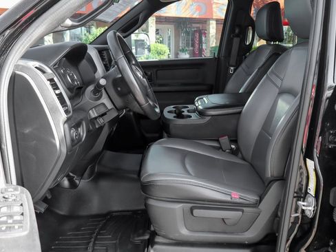 Used 2022 RAM 2500 Tradesman w/ Towing Technology Group image 17