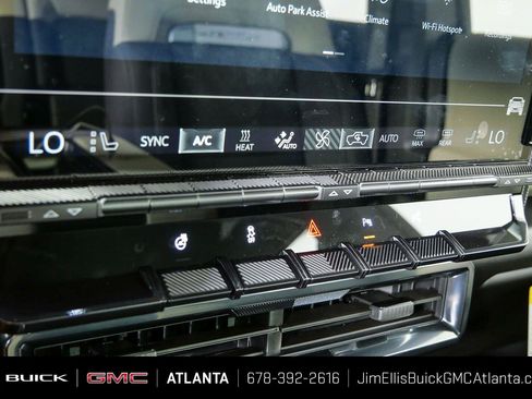 New 2026 GMC Hummer EV SUV AWD/4WD image 16