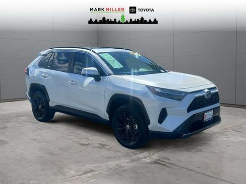 Certified 2023 Toyota RAV4 SE w/ Convenience Package AWD/4WD image 7