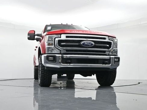 Used 2021 Ford F350 Lariat w/ Tremor Off-Road Package image 34