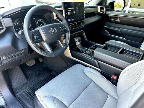 Certified 2025 Toyota Tundra SR5 w/ SR5 Premium Package AWD/4WD image 11