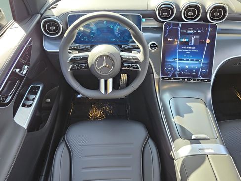 New 2026 Mercedes-Benz GLC 300 image 28