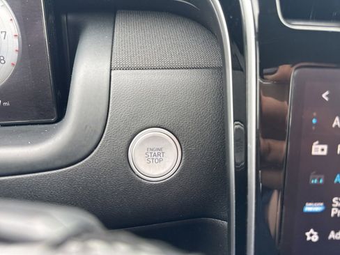 Used 2022 Hyundai Santa Cruz Limited image 43