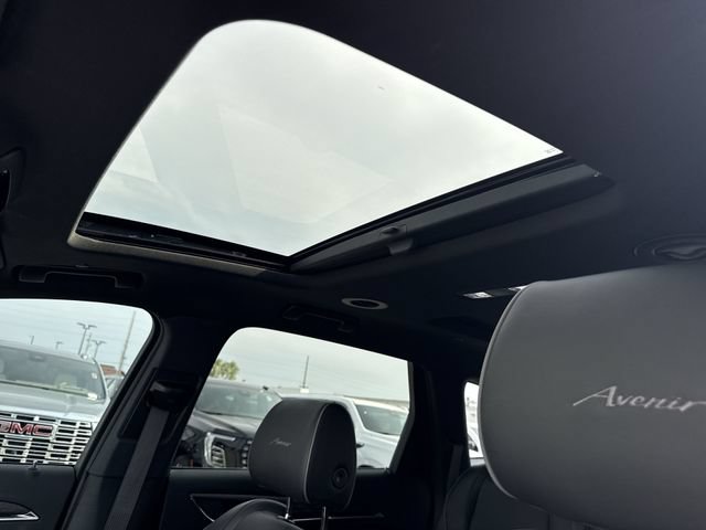 Used 2024 Buick Enclave Avenir w/ Avenir Technology Package FWD image 19