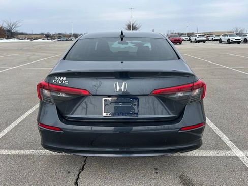 Used 2023 Honda Civic LX image 7