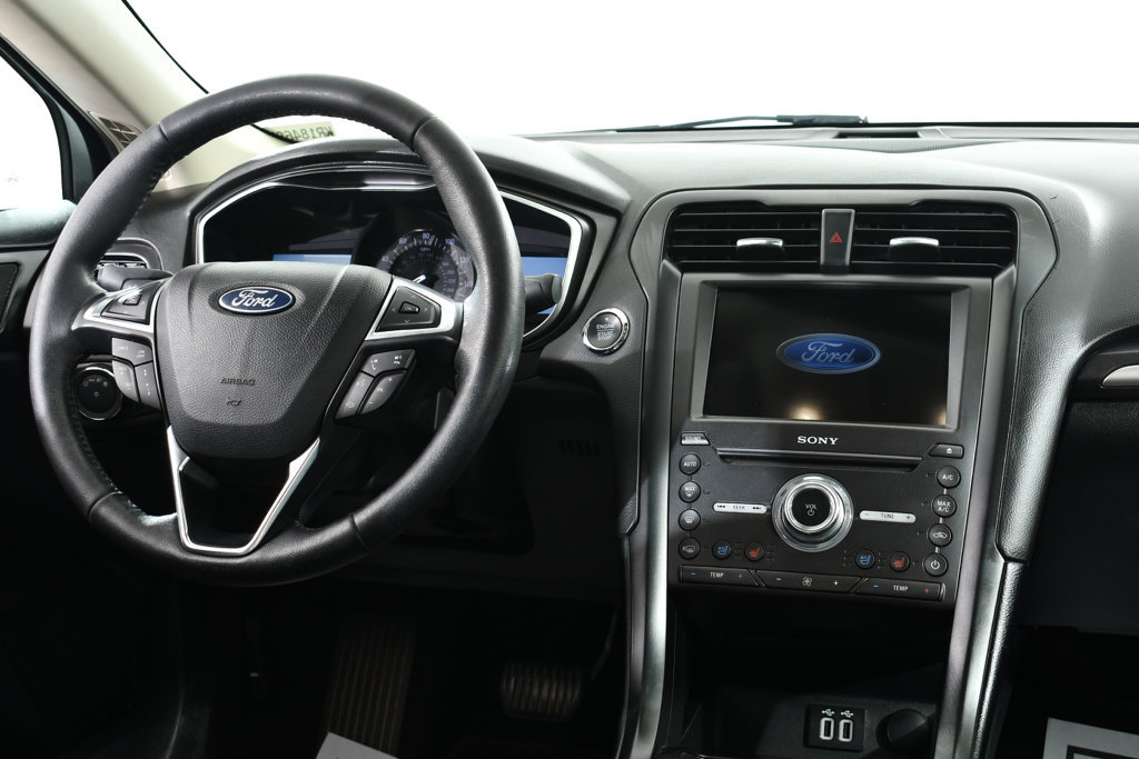 Used 2019 Ford Fusion Titanium AWD/4WD image 8