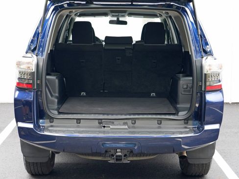 Used 2019 Toyota 4Runner SR5 RWD image 9