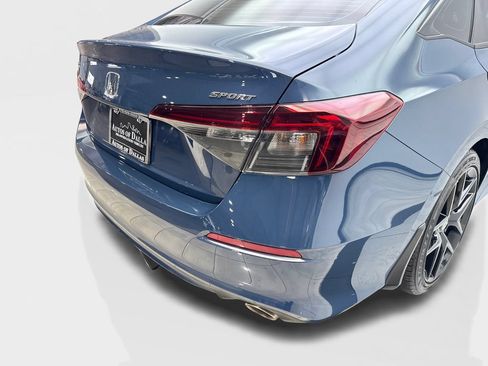 Used 2025 Honda Civic Sport image 18