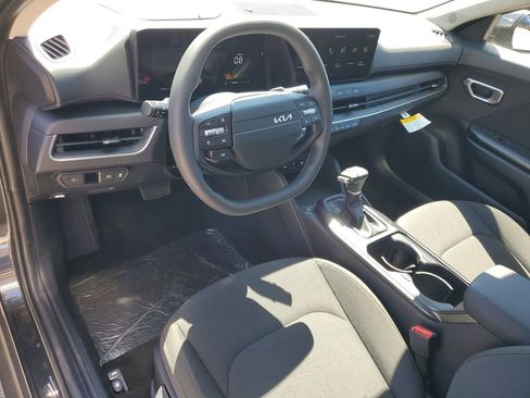New 2026 Kia K4 LXS image 6