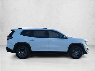 Used 2025 GMC Acadia Elevation AWD/4WD video 4