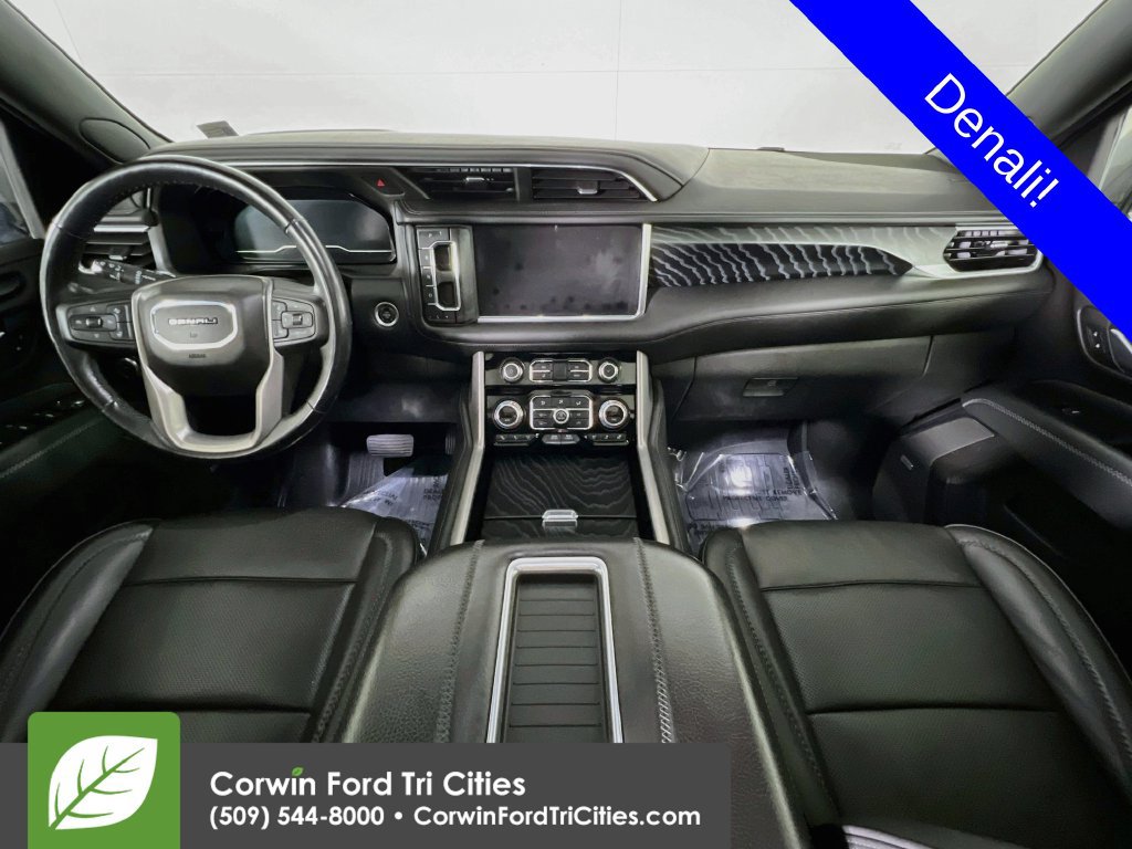 Used 2022 GMC Yukon XL Denali AWD/4WD image 6