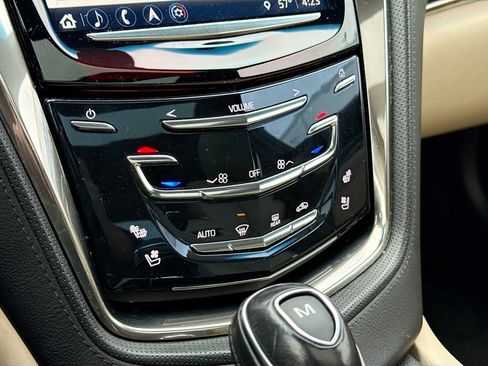 Used 2019 Cadillac CTS Luxury image 16