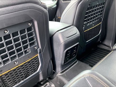 Used 2021 Ford Bronco Badlands image 34