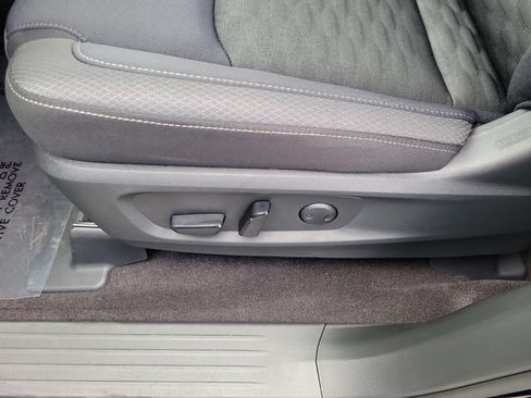 New 2026 Nissan Pathfinder SV FWD image 20