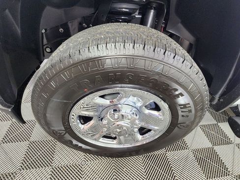 New 2025 RAM 2500 Tradesman image 23