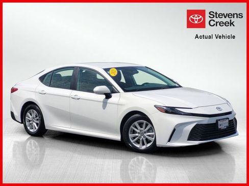 Certified 2025 Toyota Camry LE FWD image 1