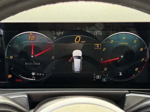 Used 2021 Mercedes-Benz GLB 250 4MATIC image 27