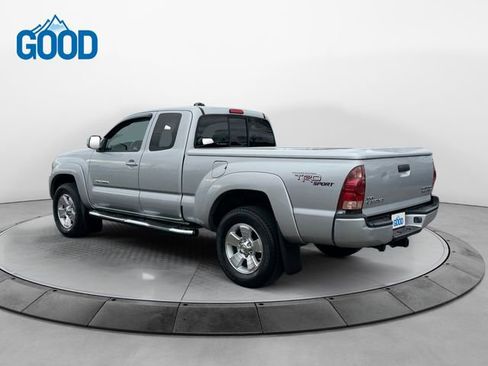 Used 2007 Toyota Tacoma PreRunner image 3