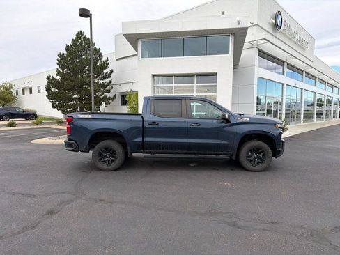 Used 2020 Chevrolet Silverado 1500 LT Trail Boss AWD/4WD image 6
