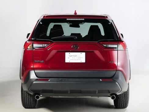 Used 2023 Toyota RAV4 LE image 7