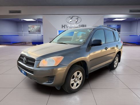 Used 2010 Toyota RAV4 2WD image 3
