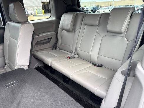 Used 2014 Honda Pilot Touring image 33