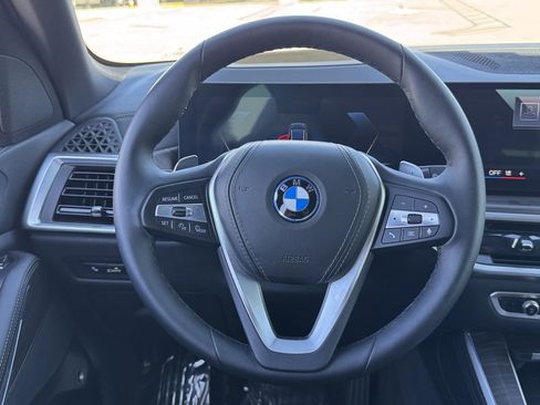 Used 2024 BMW X5 xDrive50e w/ Parking Assistance Package image 23
