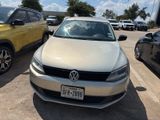 Used 2011 Volkswagen Jetta Sedan image 2