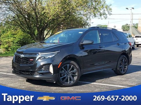 Used 2023 Chevrolet Equinox RS AWD/4WD image 1