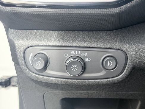 Used 2023 Chevrolet TrailBlazer LT w/ Convenience Package image 20