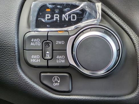 New 2026 RAM 1500 Big Horn AWD/4WD image 30