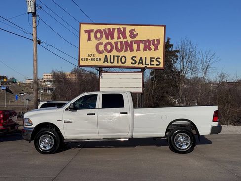 Used 2016 RAM 2500 Tradesman w/ Chrome Appearance Group image 5
