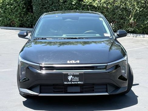 Used 2025 Kia K4 EX FWD image 3